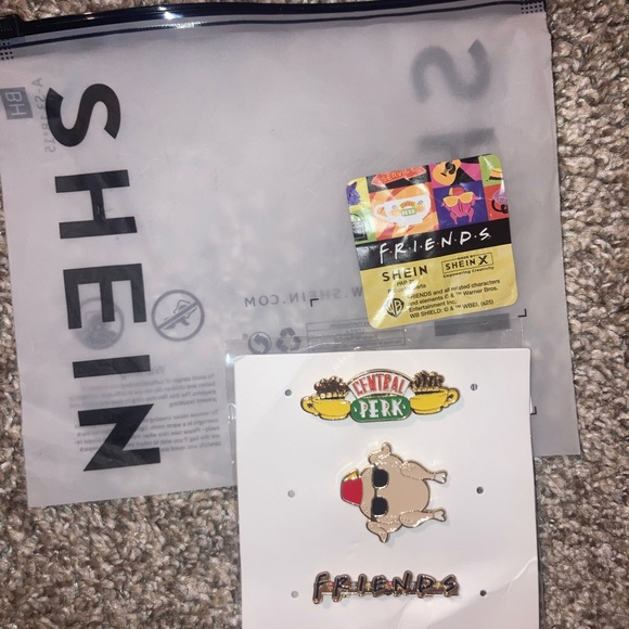 SHEIN Friends Themed Enamel Pin Set - Picture 1 of 4